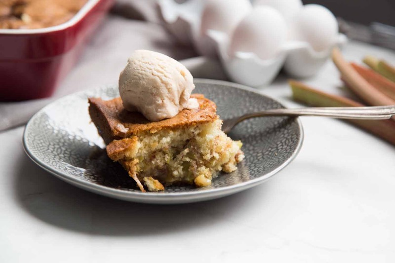Gâteau lunaire à la rhubarbe