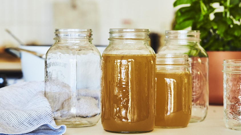 Bouillon de poulet maison à la mijoteuse