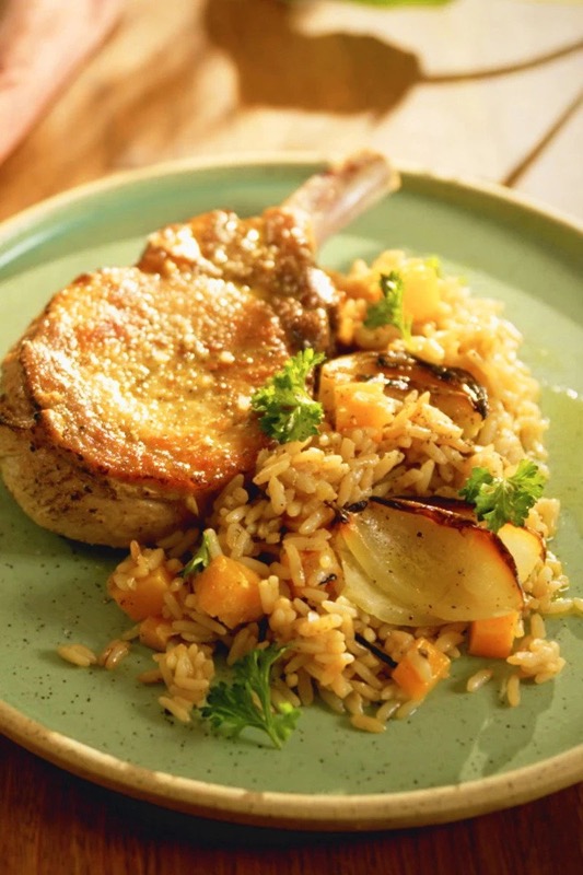 Casserole de côtelettes de porc et de courge