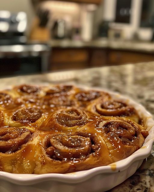 Petits pains à la rhubarbe et à la cannelle