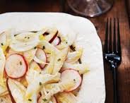 Salade de fenouil, de poires et de radis