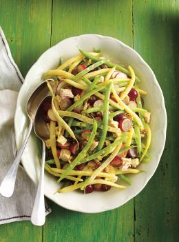 Salade de haricots au poulet et aux raisins