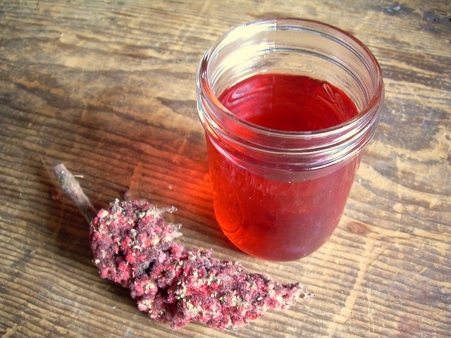 Boisson au Sumac Vinaigrier