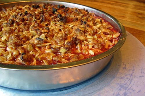 Croustade à la rhubarbe et aux fraises