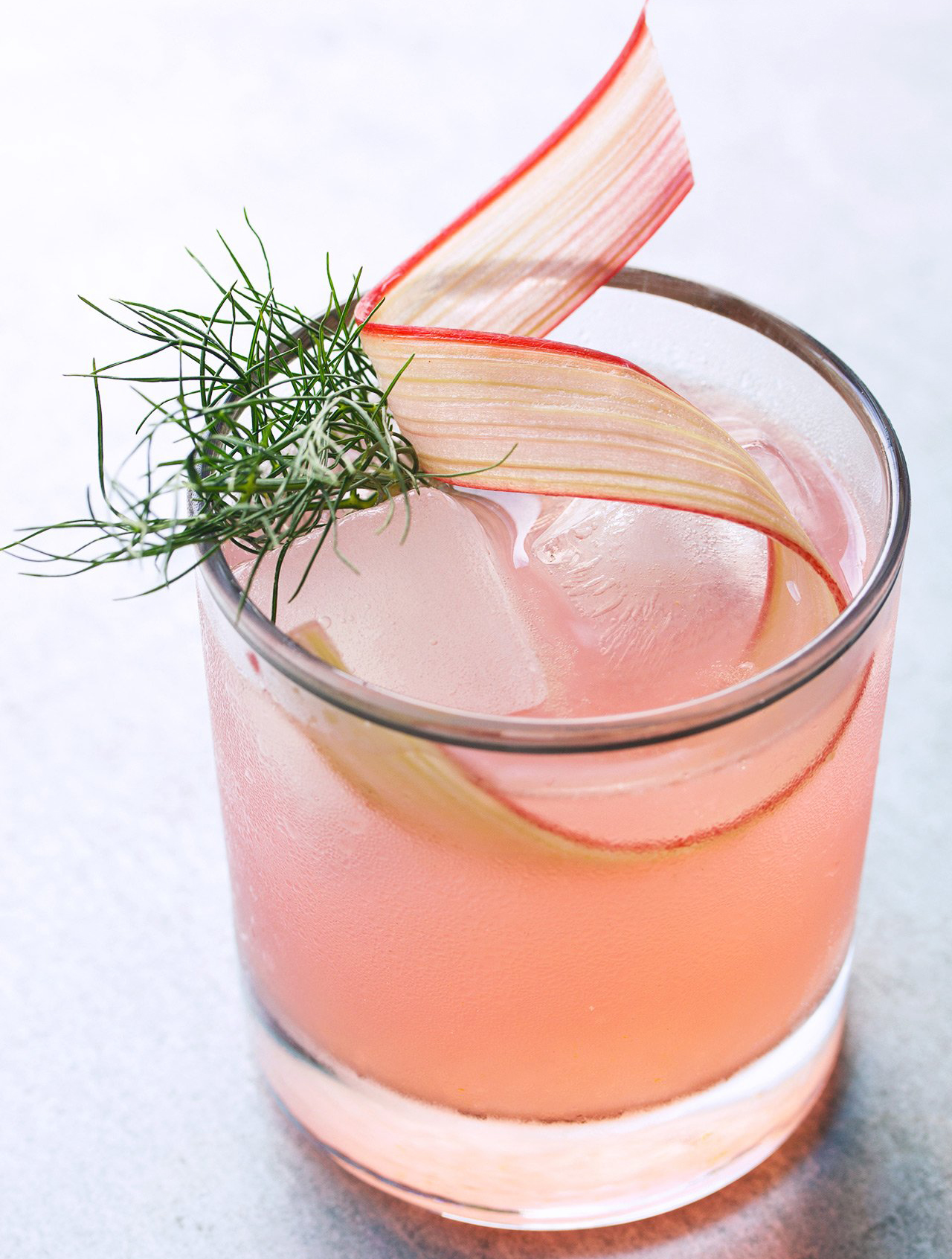 Rhubarbe, fenouil et vermouth