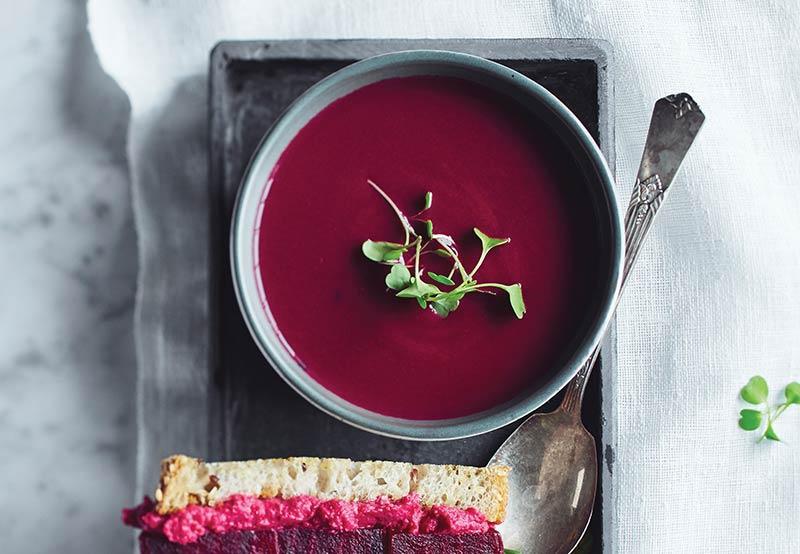 Potage de légumes rouges