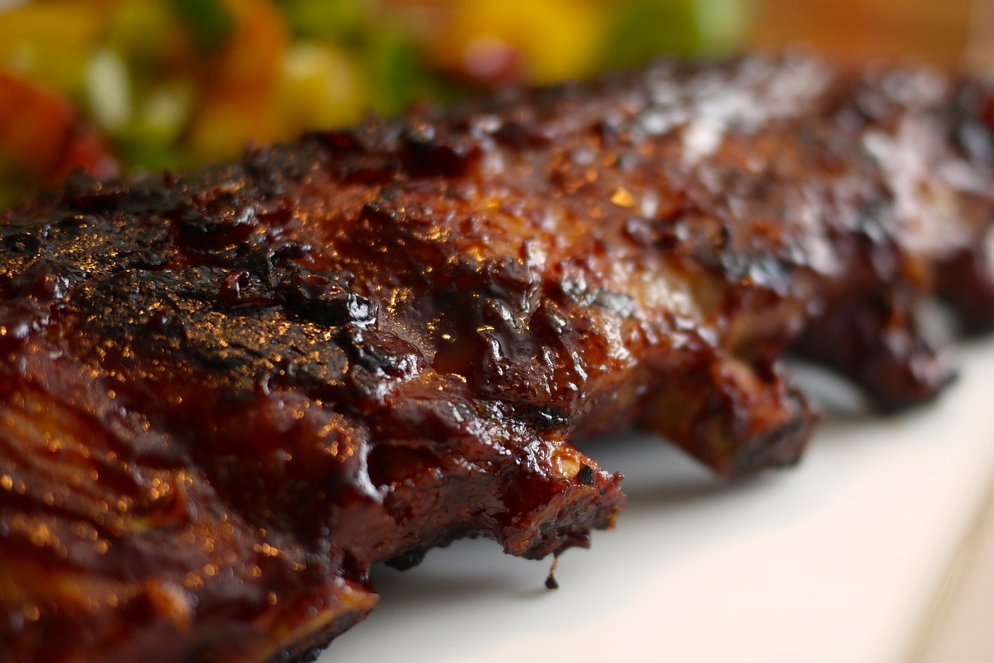 Côtes levées et ailes de poulet